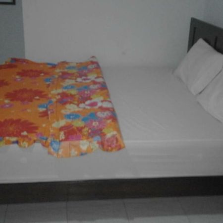 Tanjung Inn Wonosari Exterior foto