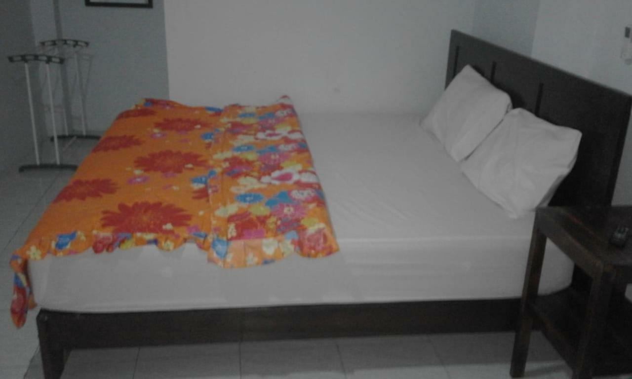 Tanjung Inn Wonosari Exterior foto